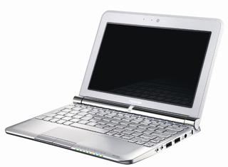 Illustration for article titled Toshiba Harnesses Pine Trail For 10-Inch NB300 and NB305 Netbooks